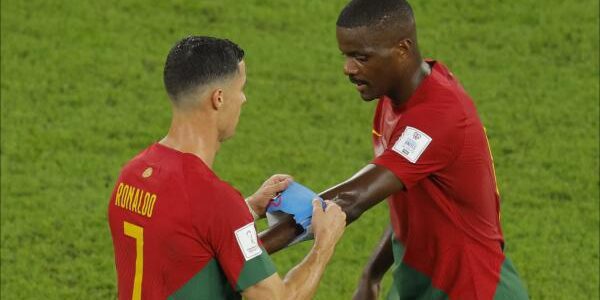 جمهور النصر يرفض التعاقـد مع صديق رونالدو