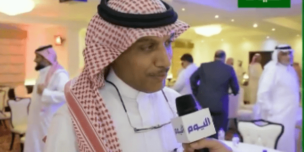 عمر باخشوين لـ “يلا مباشر”: لا يوجد اتفاق رَسْمِيٌّ مع جيرارد.. وهو أحد المرشحين (فيديـو)