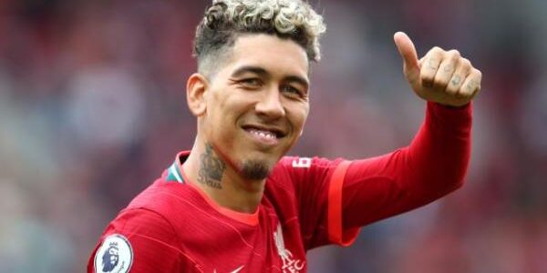 قدم عرضا لـ2026.. الاهلي ينتظر موافقة فيرمينو