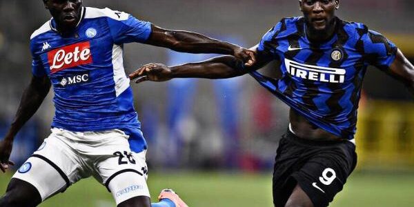 كوليبيالي يسعي إقناع لوكاكو بمزاملته فى الهلال