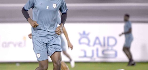 تمبكتي مستمر مع الشباب فى العام القادم