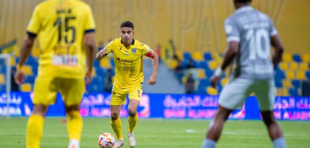 سلمان الفرج افضل لاعـب سعودى بدوري روشن