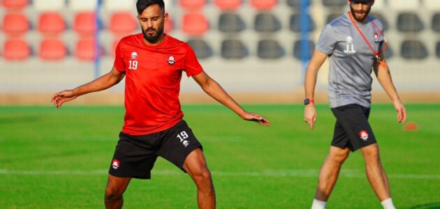 نعاني مـن غياب التوفيق هذا العام